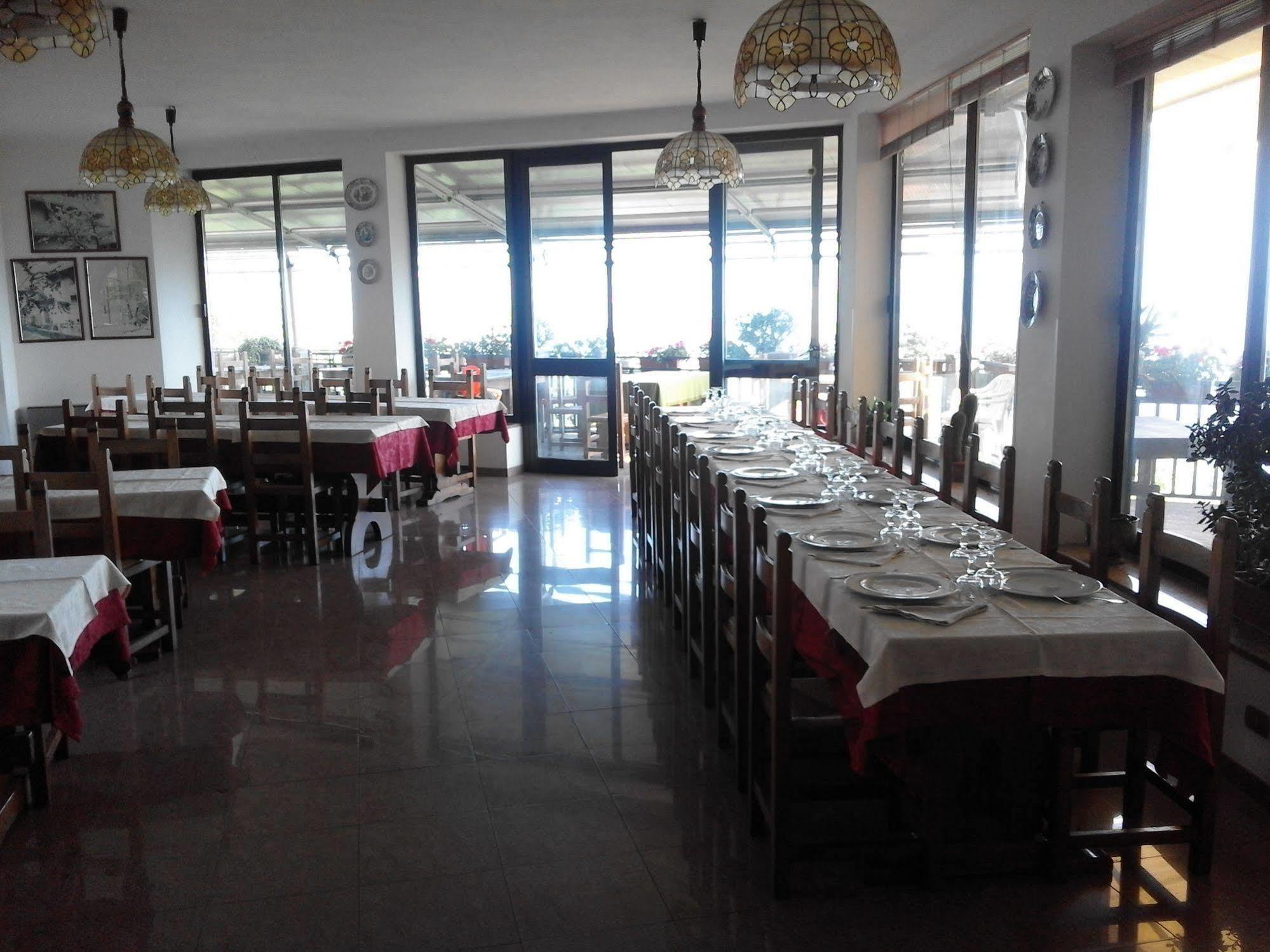 Hotel Panoramico Corfino ภายนอก รูปภาพ