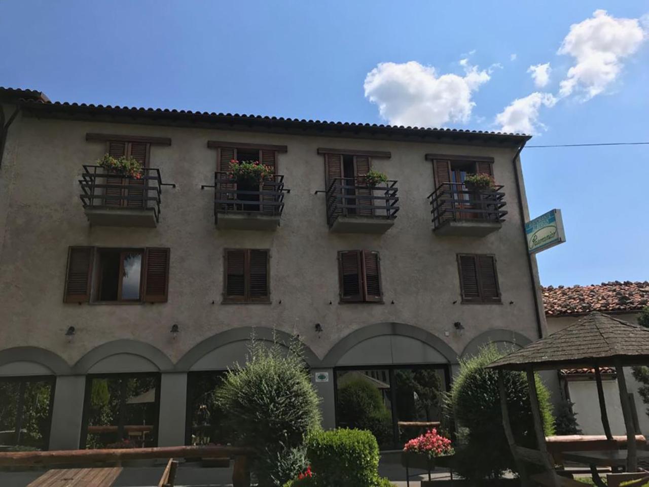 Hotel Panoramico Corfino ภายนอก รูปภาพ